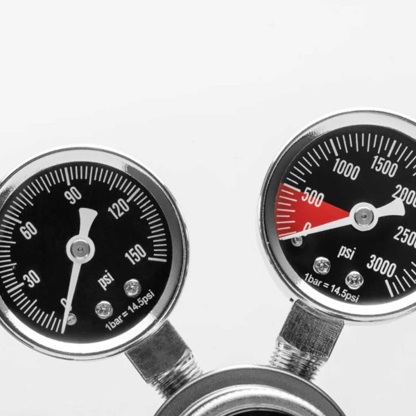 UNS | Pro Dual Stage CO2 Regulator - Druckminderer